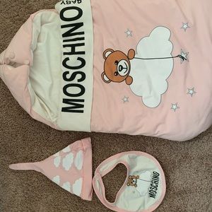 Newborn 3 pieces” Moschino Blanket Warmer Set”